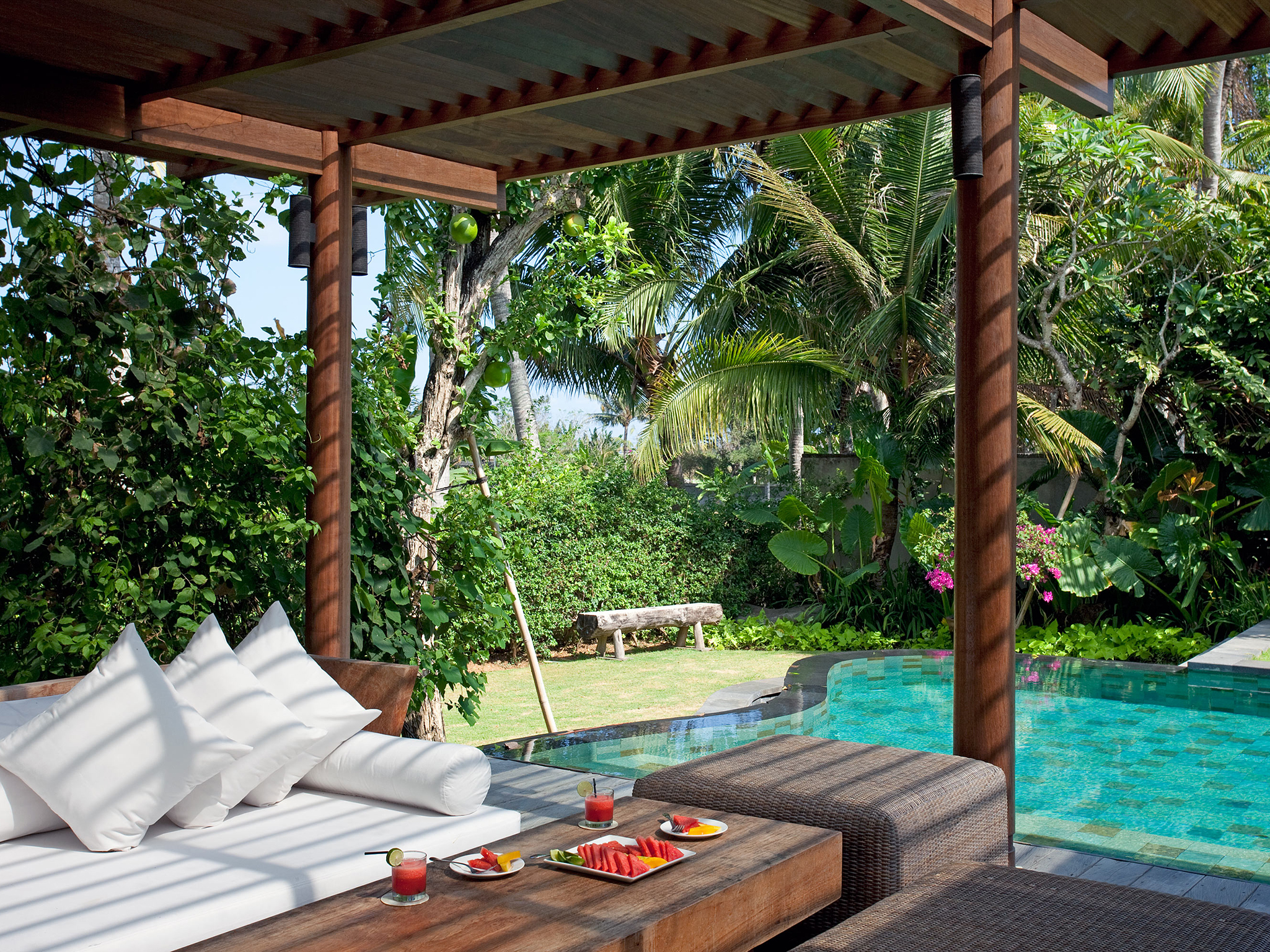 26. Villa Sarasvati - Alfresco living area - Dea Villas - Villa Sarasvati, Canggu, Bali